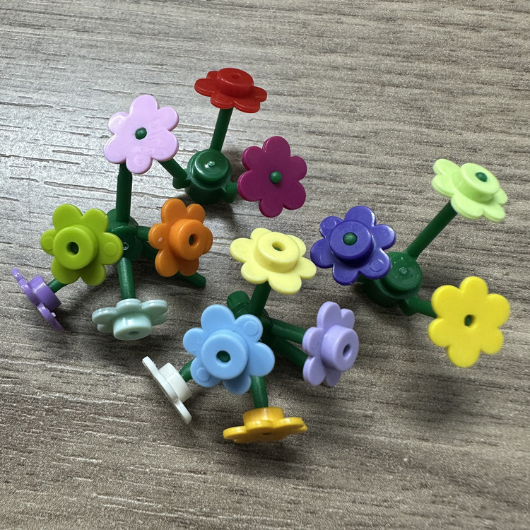 50-1000pcs Small Flower 3742 B - огляд і ціна Lego Building Blocks