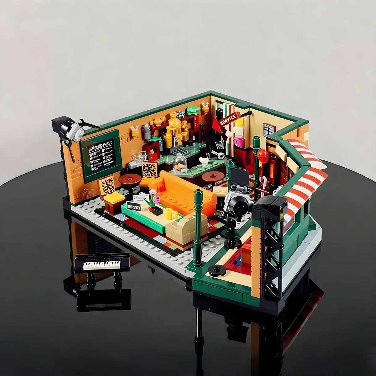 Friends House Family Classic C - огляд і ціна Lego Building Blocks