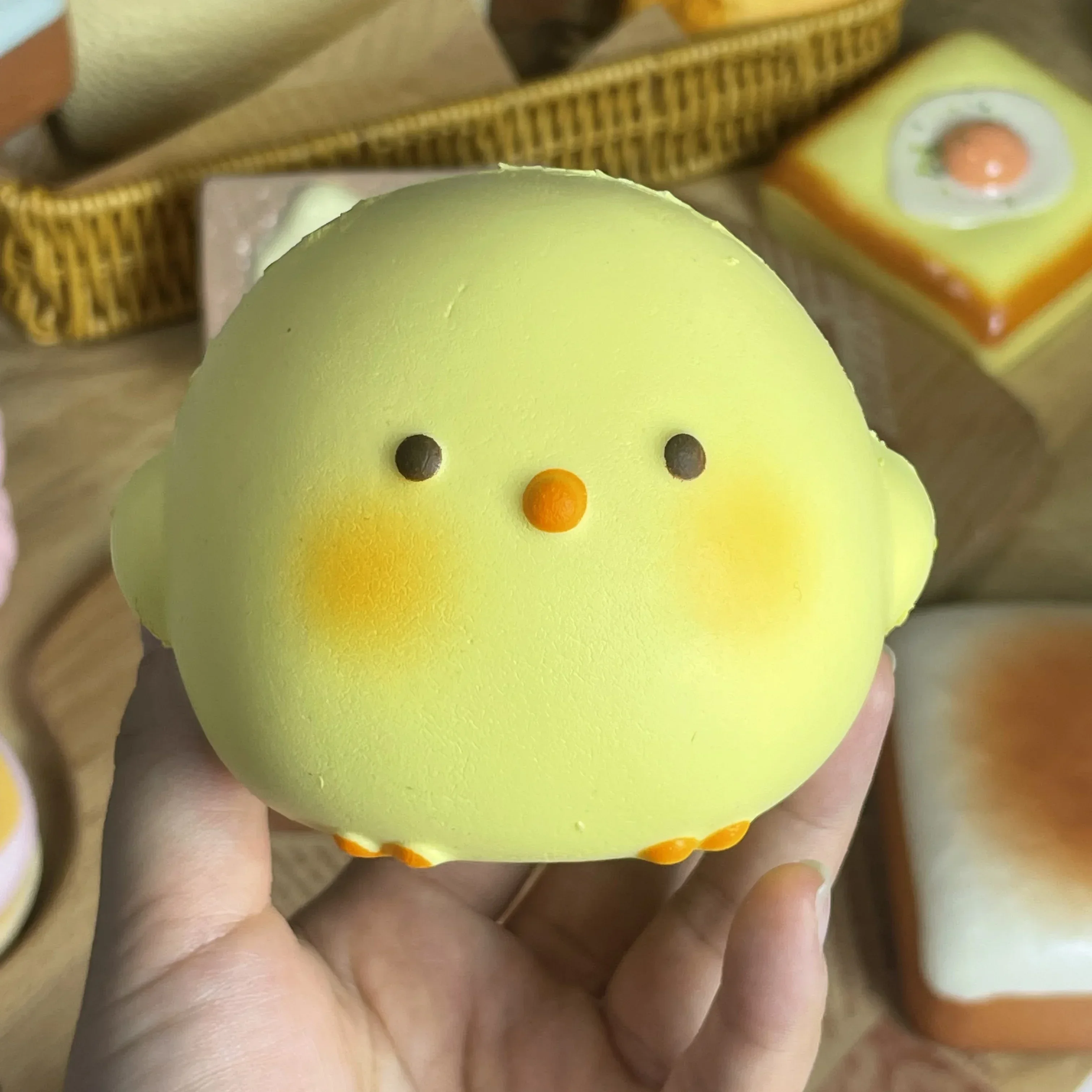 HOT! Cute Giant Chick Squishy  - огляд і ціна Kids' Toys